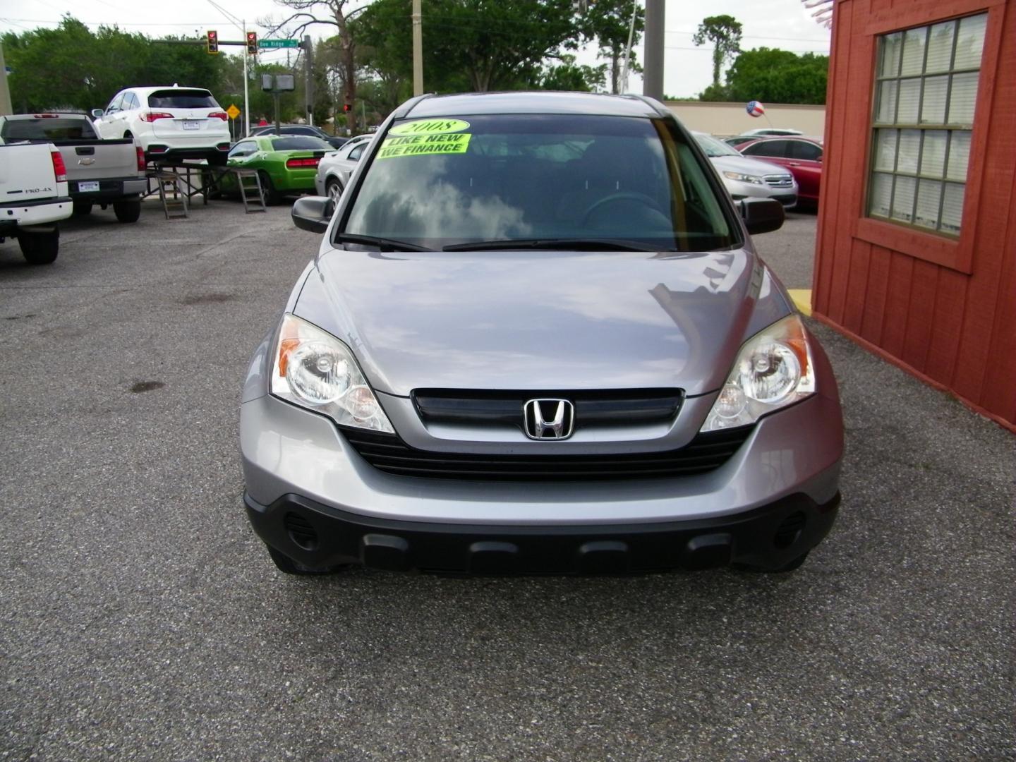 2008 Silver /Gray Honda CR-V LX (3CZRE38398G) with an 2.4L L4 DOHC 16V engine, 5-Speed Automatic Overdrive transmission, located at 4000 Bee Ridge Road, Sarasota, FL, 34233, (941) 926-0300, 27.298664, -82.489151 - Photo#1